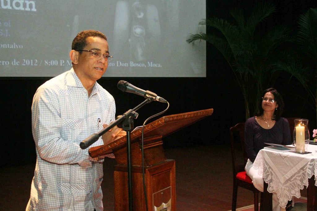 El senador José Rafael Vargas ofrece detalles sobre las cualidades del padre Juan Montalvo